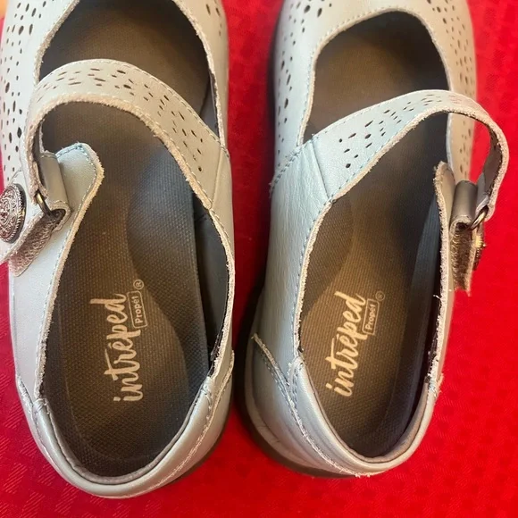 Intrepid Propet Light Blue Mary Jane Shoes - Picture 4 of 5